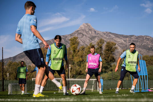 Malmö FFs Gentian Lajqi, Anders Christiansen och Elison