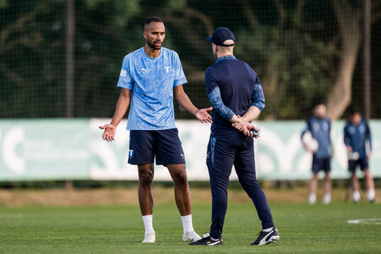 Malmö FFs Isaac Kiese Thelin och tränare Henrik Rydström