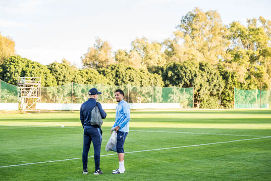 Malmö FFs tränare Henrik Rydström och Sergio Pena