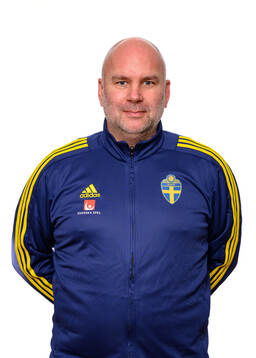 Robert Axelsson, nationell fotbollsutbildare