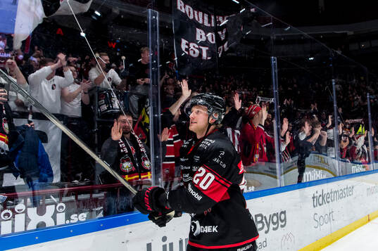 Malmö Redhawks Thomas Berg Paulsen jublar