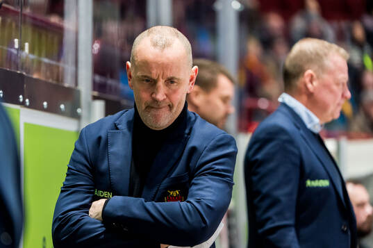 Luleås tränare Thomas Berglund deppar