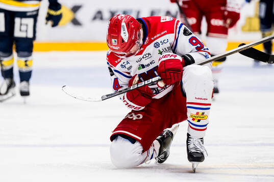 Timrås Sebastian Hartmann jublar