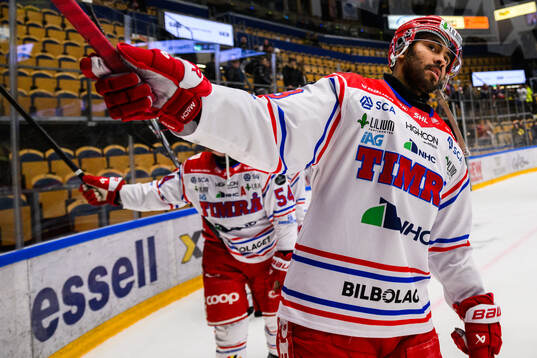Timrås Jeremy Boyce-Rotevall junblar