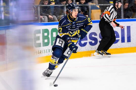 HV71s Jonathan Ang