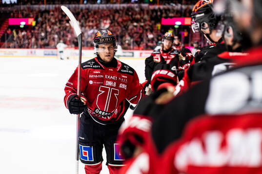 Örebros William Wikman jublar vid 1-1