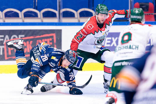 Växjös Hugo Gustafsson och Frölundas Christian Folin