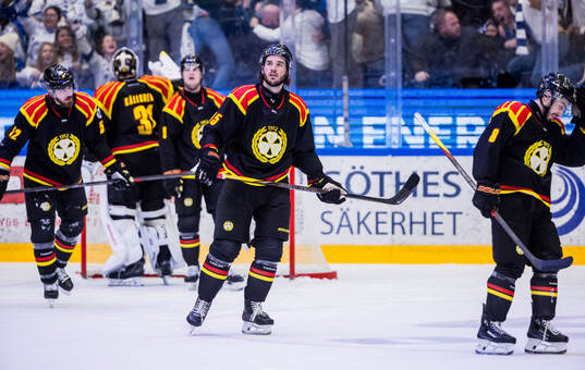 Brynäs Charles-Édouard D'astous deppar