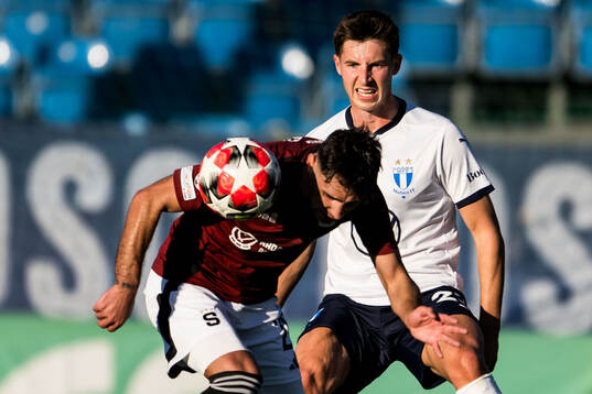 Lasse Berg Johnsen of Malmö FF and Adam Sevinsky of Sparta
