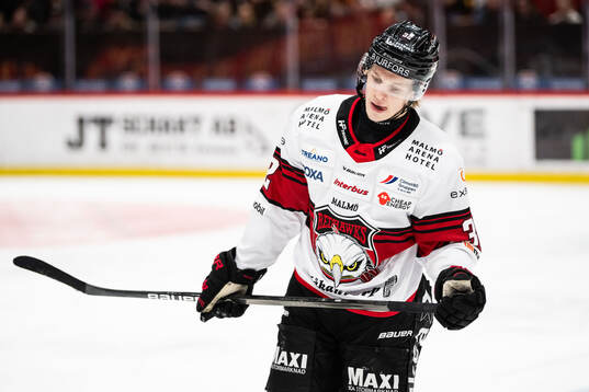 Malmö Redhawks Joona Ikonen deppar