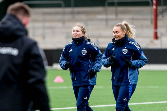 Rosengårds Hanna Andersson och Emma Jansson