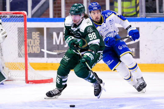 Färjestads Marian Studenic och Leksands Max Veronneau
