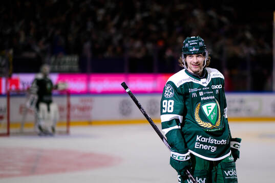 Färjestads Marian Studenic jublar