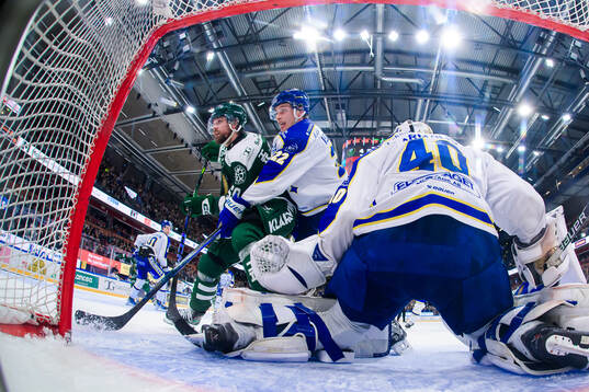 Färjestads Linus Johansson och Leksands Lukas Vejdemo