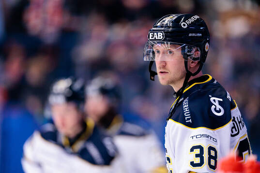 HV71s Olle Alsing