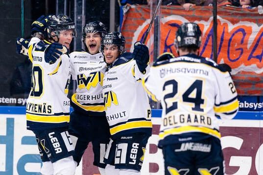 HV71s Oskar Stål-Lyrenäs, Radan Lenc och Andre Petersson