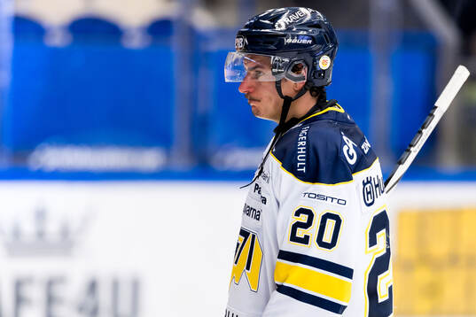 HV71s Andre Petersson deppar