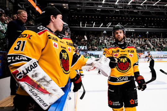 Luleås Pontus Själin jublar