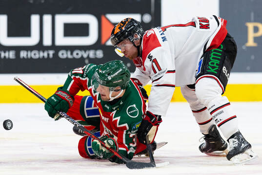 Frölundas Nicklas Lasu och Örebros Kalle Kossila