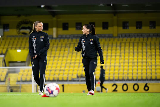 Stina Jensen och Izabella Bergström