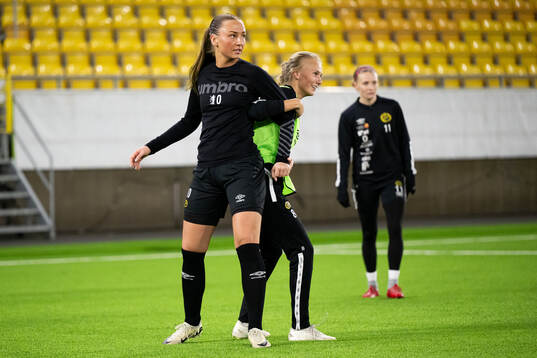 Stina Jensen och Linn Sångberg