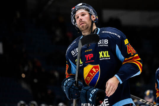 Djurgårdens Dick Axelsson deppar