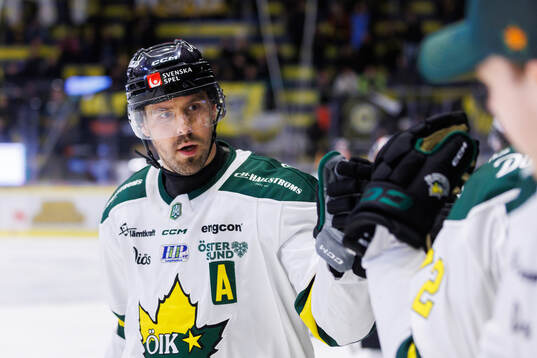 Östersunds Linus Videll jublar