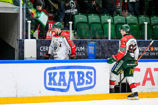 Frölundas Henrik Tömmernes och Filip Cederqvist deppar