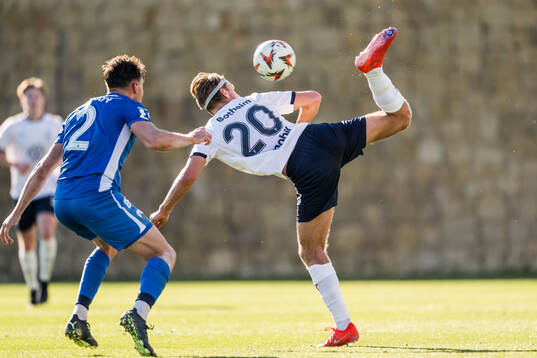 Dominik Plechaty of Slovan Liberec and Erik Botheim of