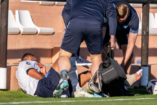 Isaac Kiese Thelin of Malmö FF in pain