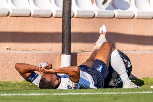 Isaac Kiese Thelin of Malmö FF in pain
