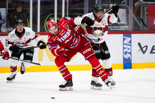 Timrås Magnus Pääjärvi och Malmö Redhawks Henrik