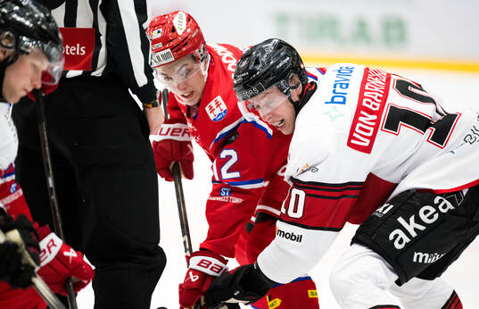 Timrås Linus Eriksson och Malmö Redhawks William von