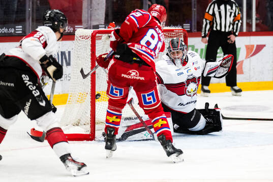 Timrås Oliver Kapanen gör 2-0 bakom Malmö Redhawks