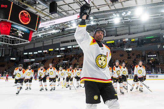 Brynäs Anton Rödin jublar
