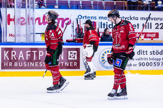 Örebros Hannes Björninen och Filip Berglund deppar