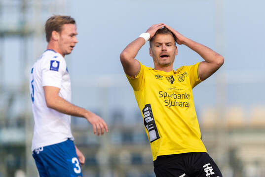 Gustav Henriksson of Elfsborg reacts