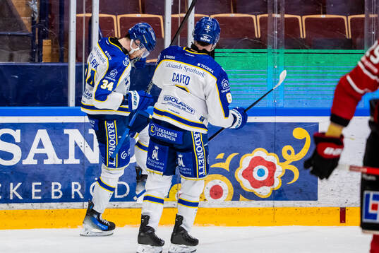 Leksands Peter Cehlarik jublar