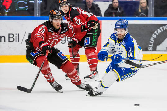Örebros Christopher Mastomäki och Leksands Oskar Lang