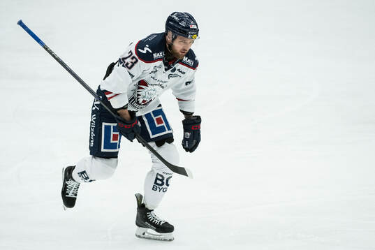 Linköpings Robin Kovacs jublar