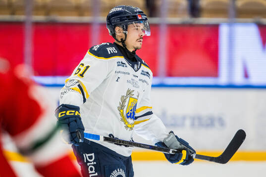 Södertäljes Miikka Pitkänen deppar