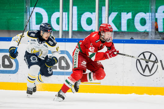 Södertäljes Miikka Pitkänen och Moras Kalle Kratz