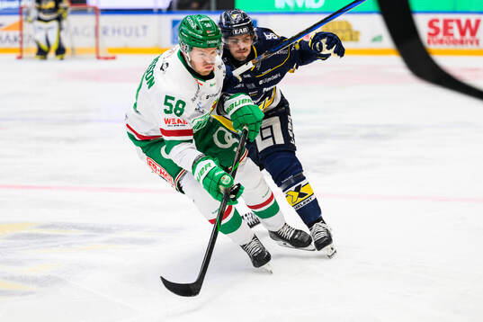 Rögles Filip Johansson och HV71s Isac Brännström