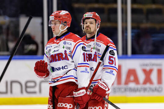 Timrås Lukas Pilö och Anton Lander deppar