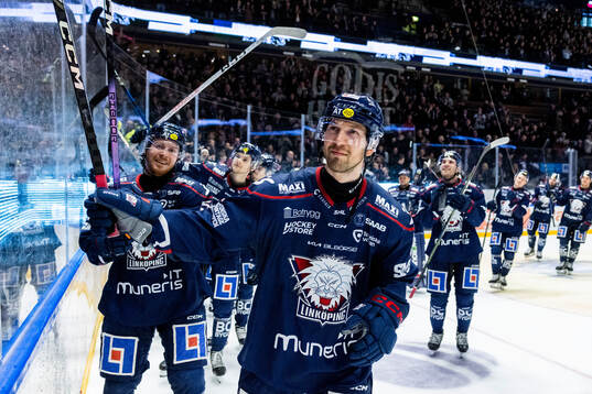 Linköpings Rasmus Rissanen jublar