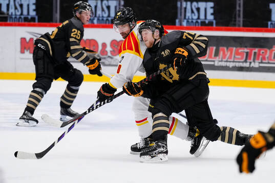 Brynäs Bobby Trivigno och Skellefteås Jonathan Davidsson