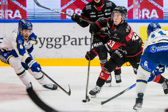 Leksands Alexander Lundqvist och Malmö Redhawks Petter