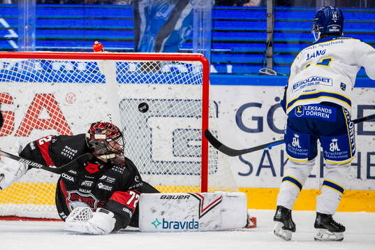 Malmö Redhawks målvakt Daniel Marmenlind och Leksands