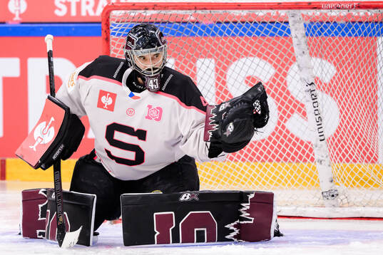 goaltender Jakub Kovar of Sparta Prague