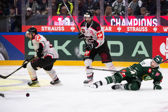 Tomas Hyka and Michal Repik of Sparta Prague against Per